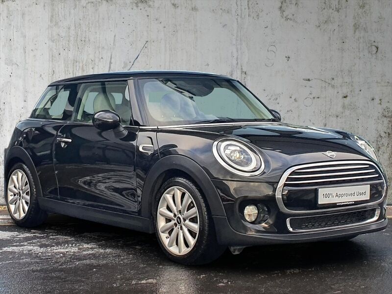 More views of MINI HATCH