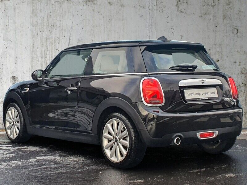 More views of MINI HATCH