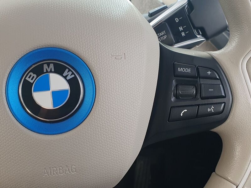 More views of BMW i3