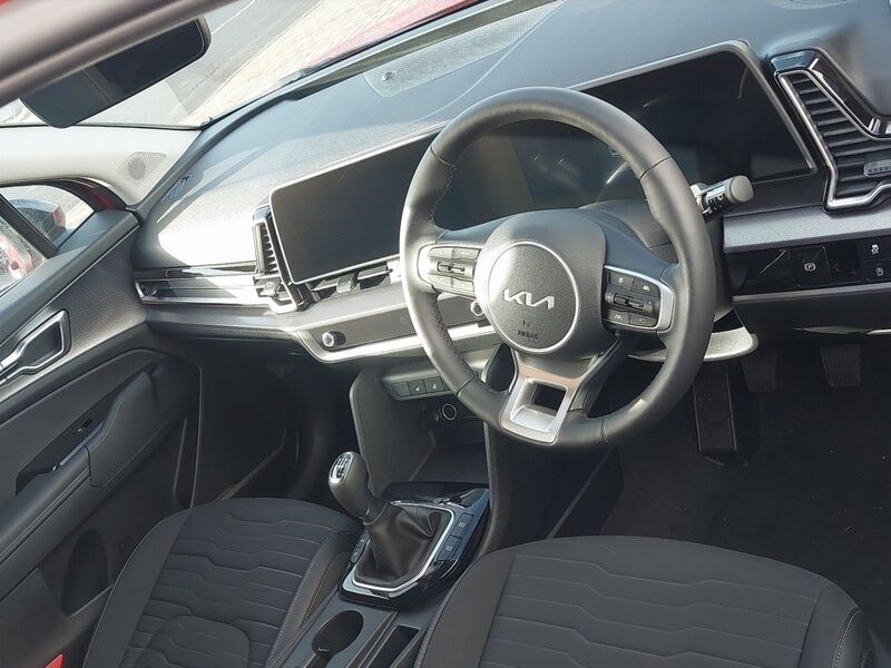 More views of Kia Sportage