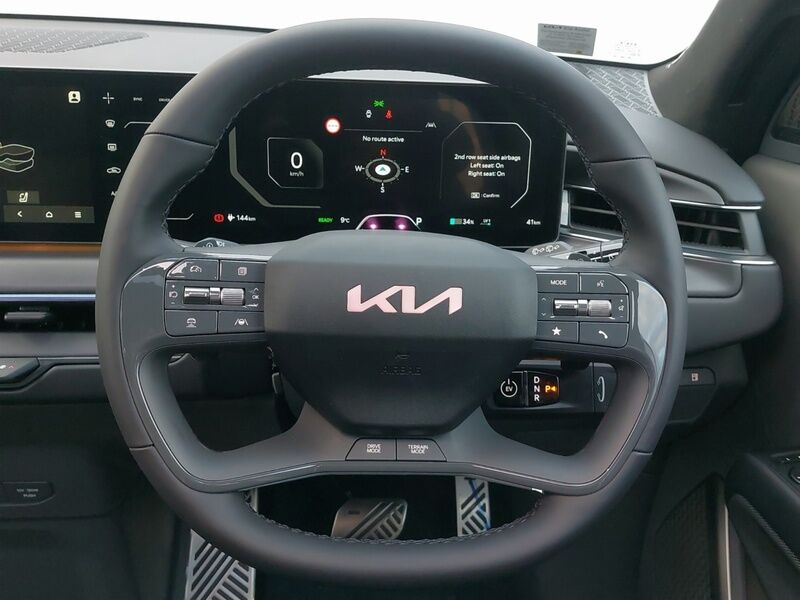 More views of Kia EV9