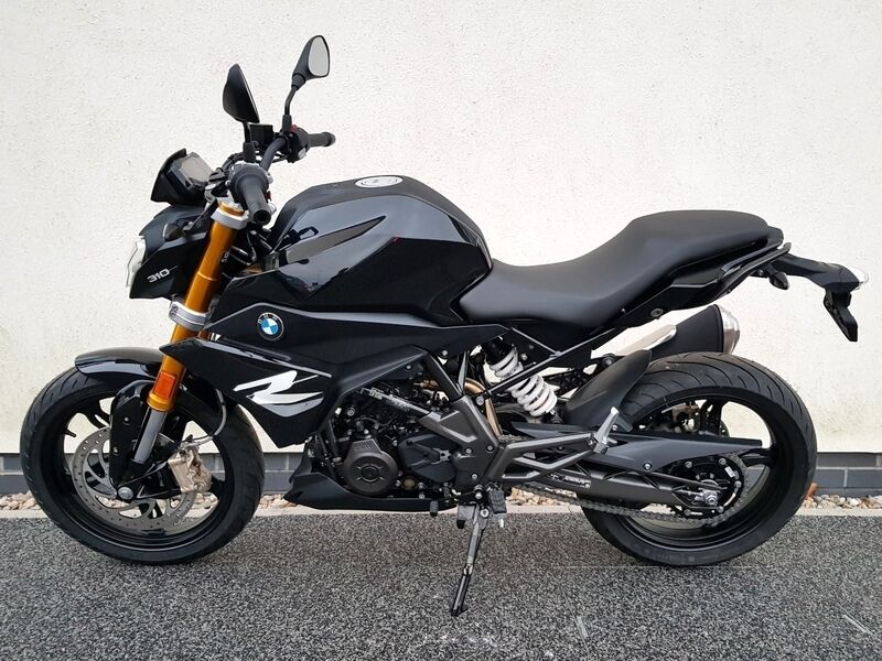 More views of BMW G310R