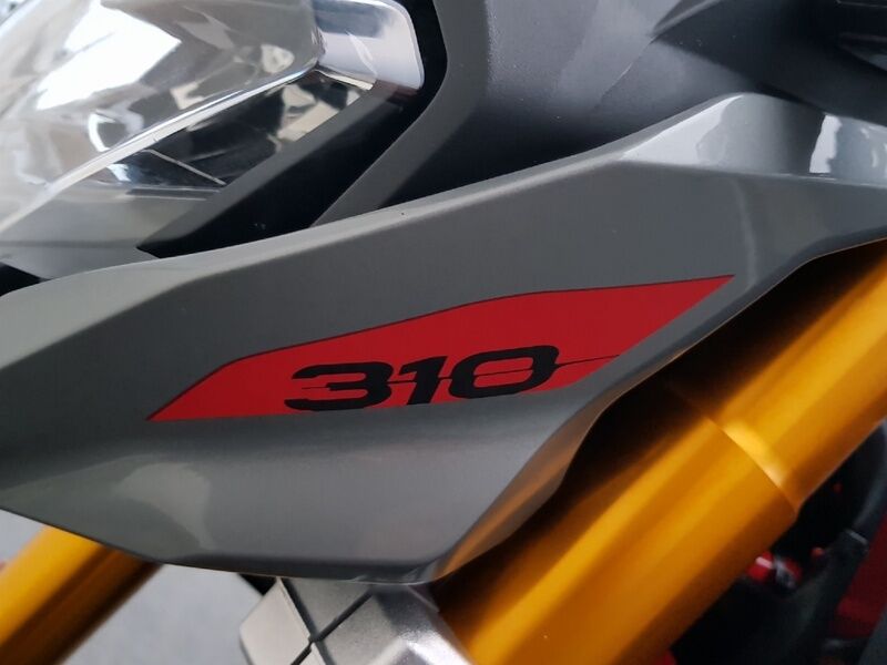 More views of BMW G310R