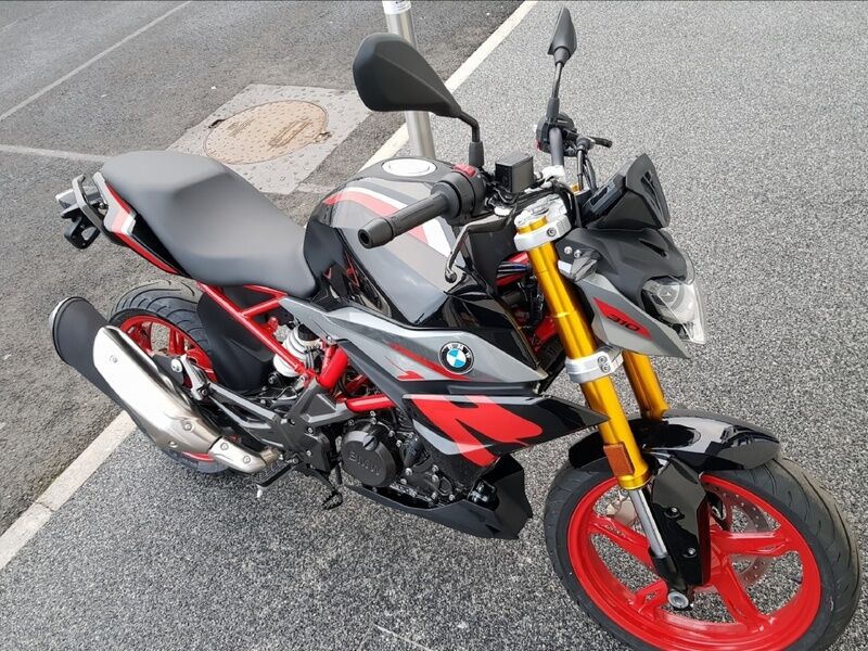 More views of BMW G310R