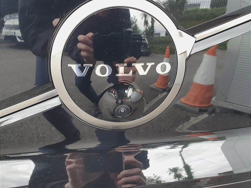 More views of Volvo EX30