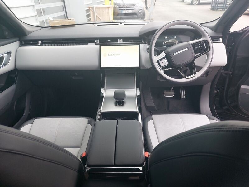 More views of Land Rover Range Rover Velar