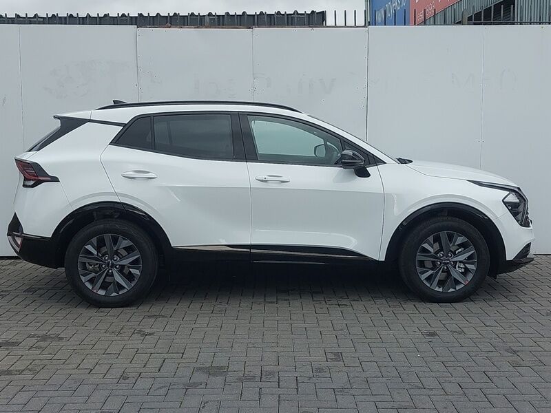 More views of Kia Sportage