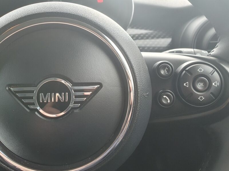 More views of MINI Hatch