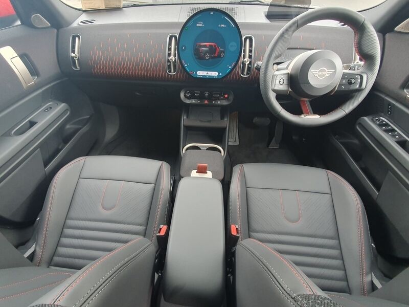 More views of MINI countryman