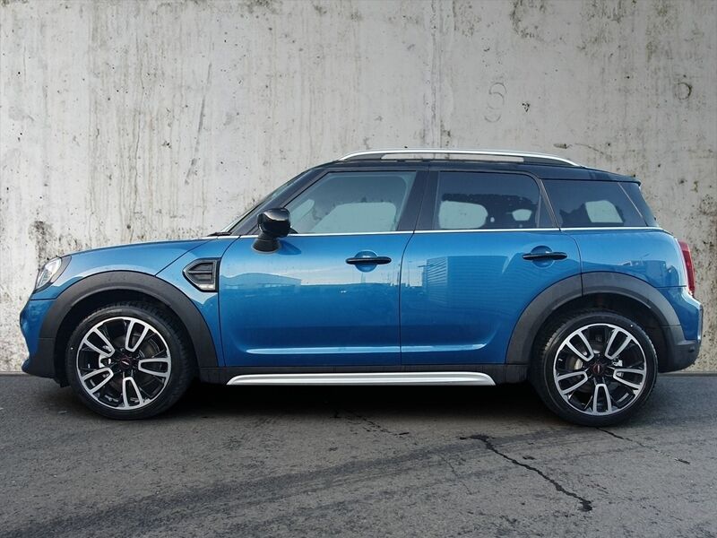 More views of MINI countryman