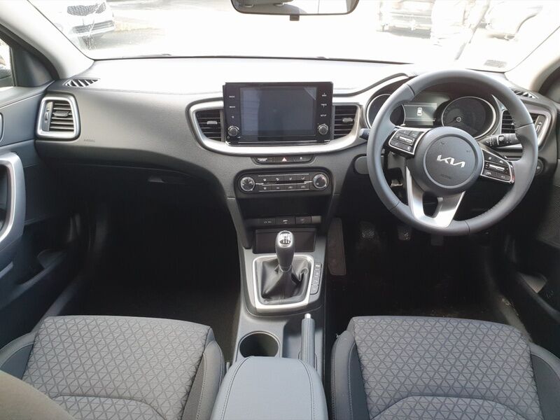 More views of Kia Ceed