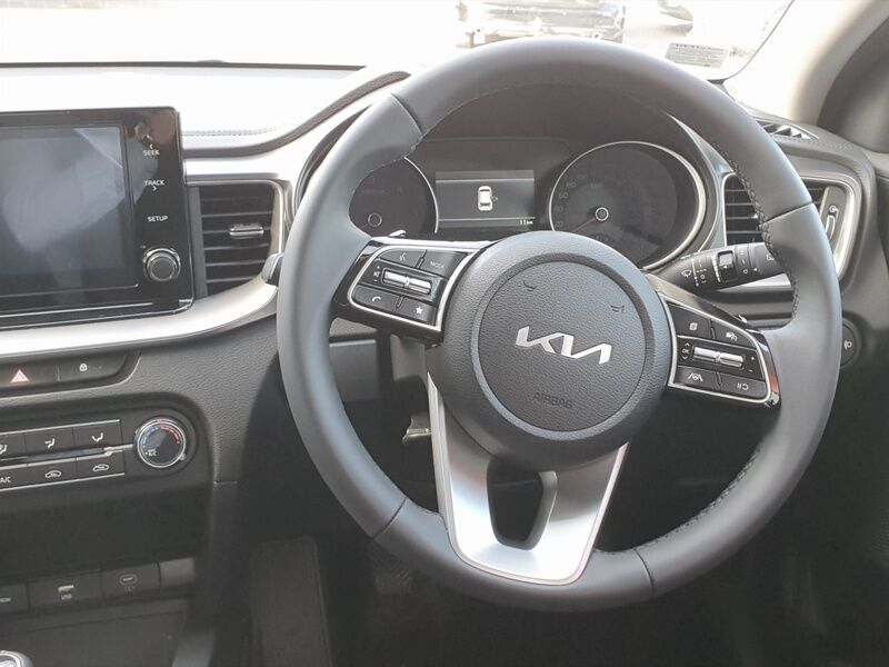 More views of Kia Ceed