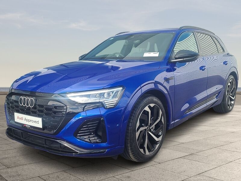 More views of Audi Q8 e-tron