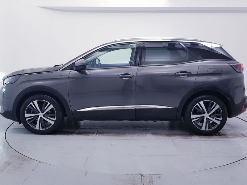 More views of Peugeot 3008