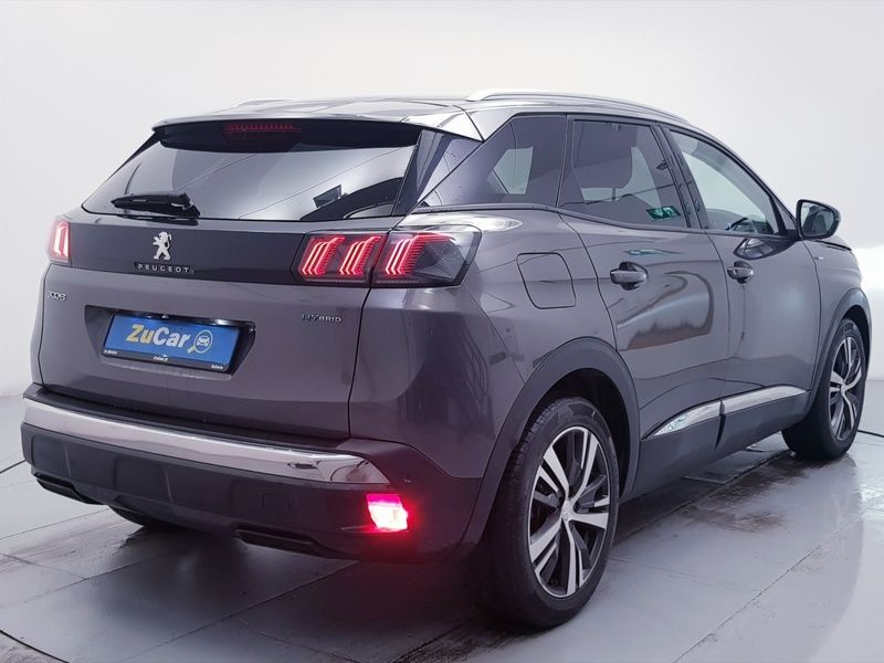 More views of Peugeot 3008