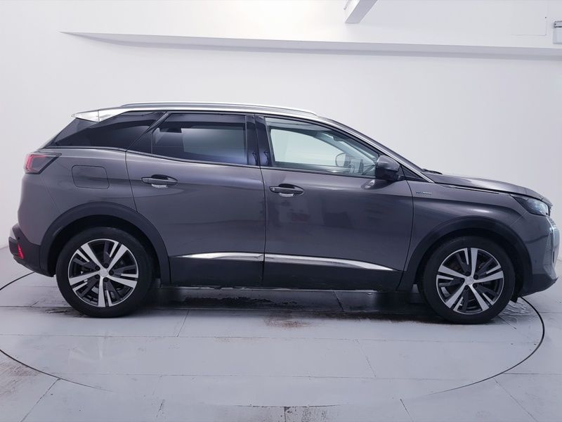 More views of Peugeot 3008