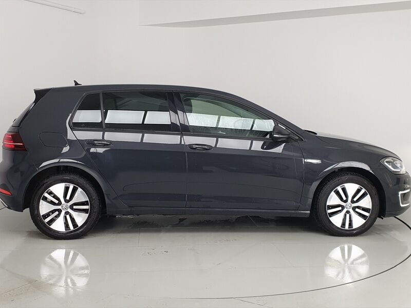 More views of Volkswagen e-Golf