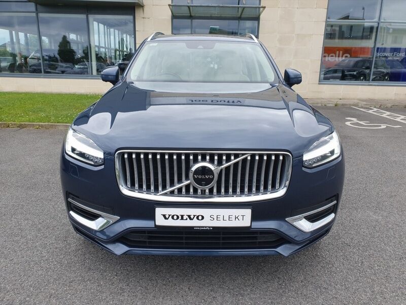 More views of Volvo XC90