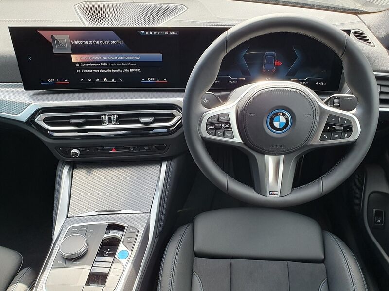 More views of BMW i4