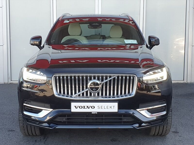 More views of Volvo XC90