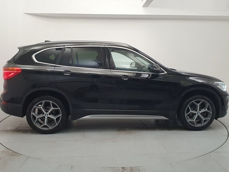 More views of BMW X1