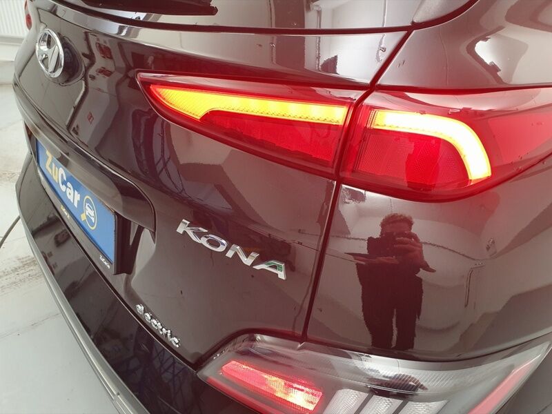 More views of Hyundai Kona