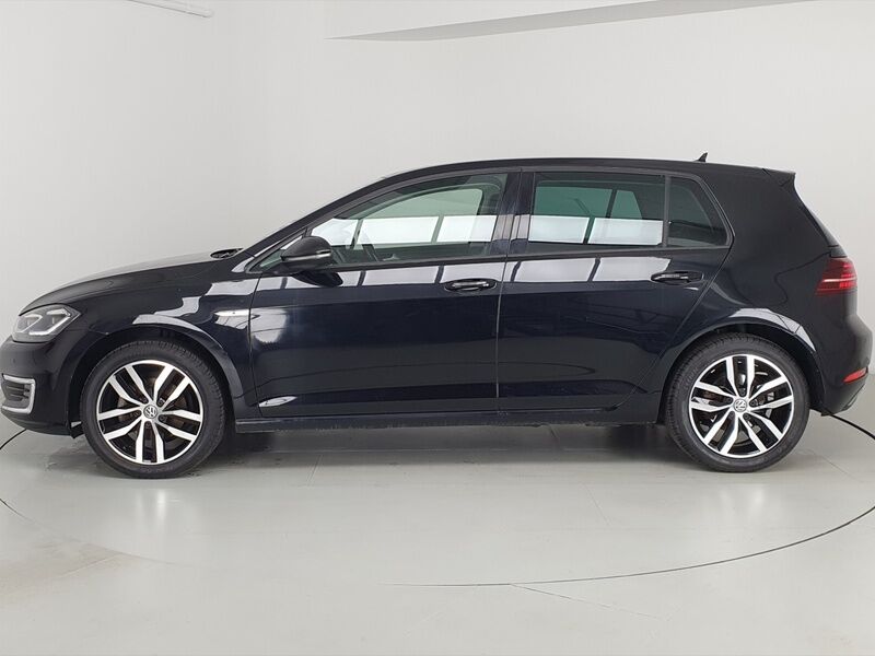 More views of Volkswagen Golf