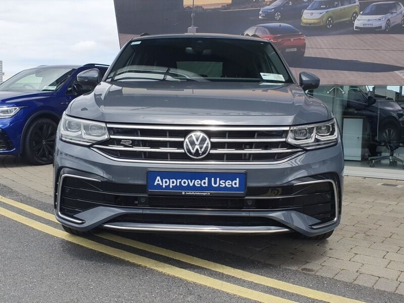 More views of Volkswagen Tiguan