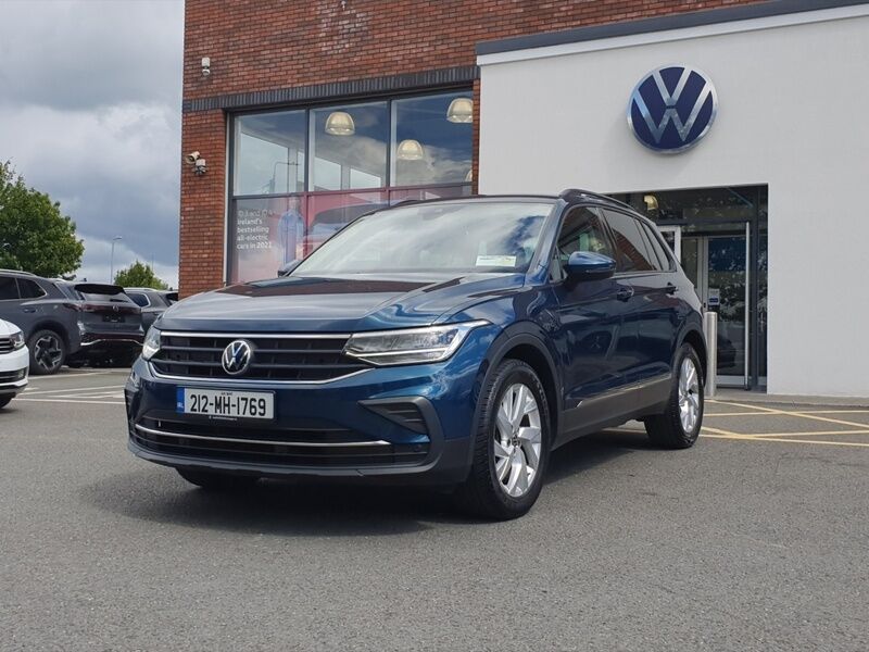 More views of Volkswagen Tiguan