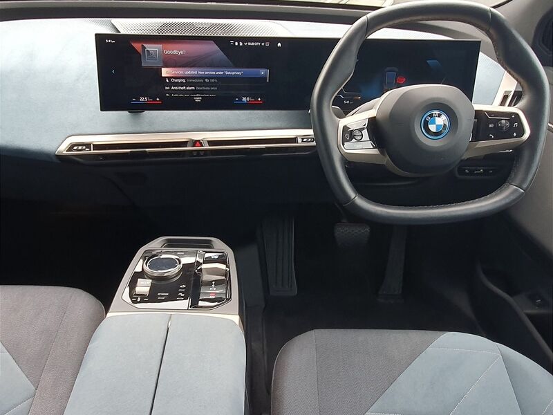 More views of BMW iX