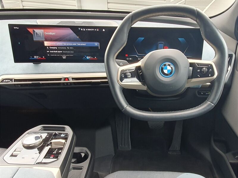 More views of BMW iX