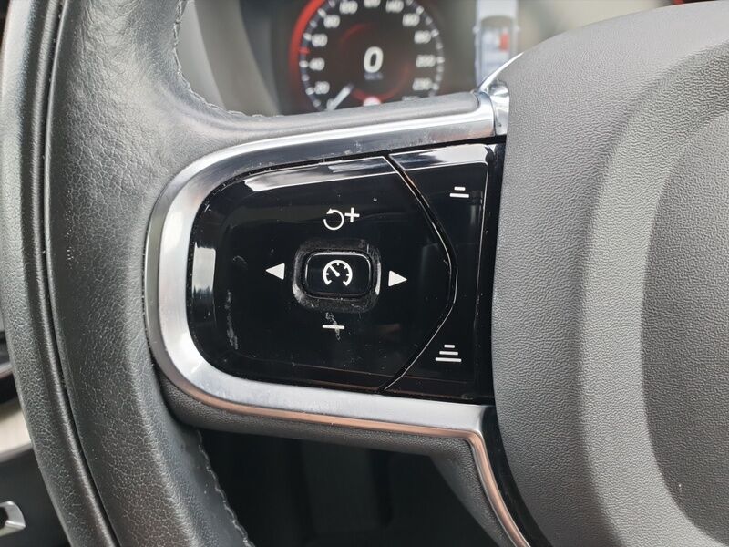 More views of Volvo XC60