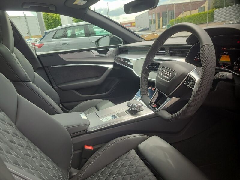 More views of Audi A7