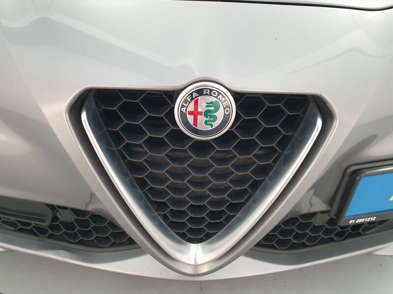 More views of Alfa Romeo Giulia