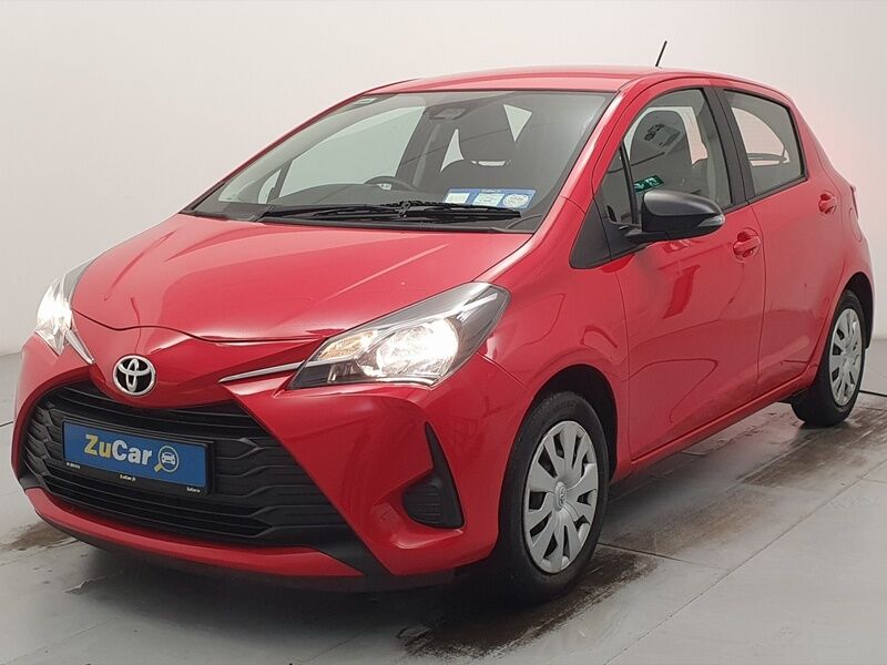 More views of Toyota Yaris