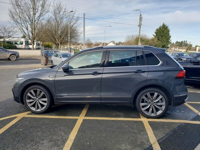 More views of Volkswagen Tiguan