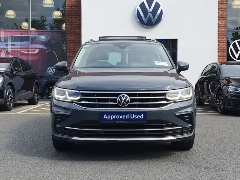 More views of Volkswagen Tiguan