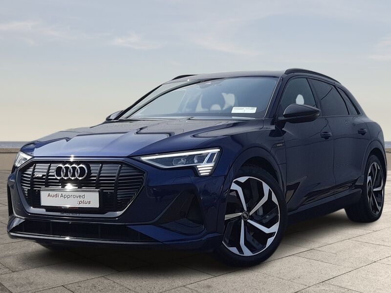 More views of Audi E-Tron