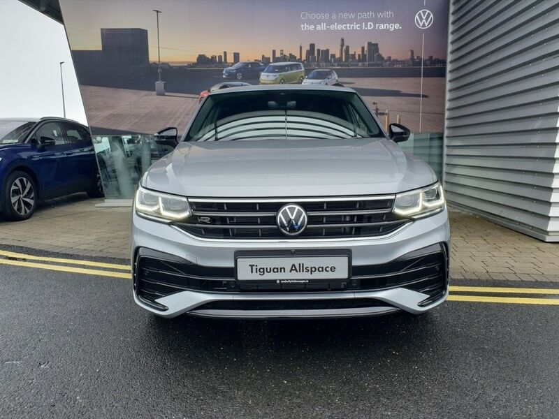 More views of Volkswagen Tiguan Allspace