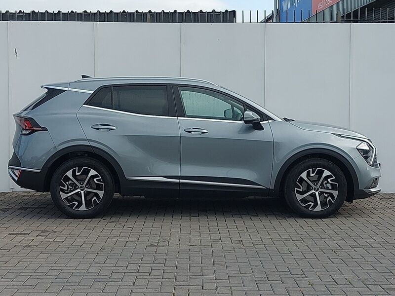 More views of Kia Sportage