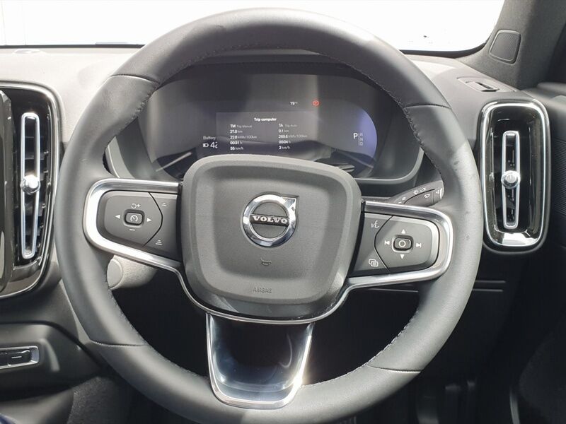 More views of Volvo C40