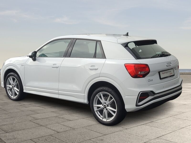 More views of Audi Q2