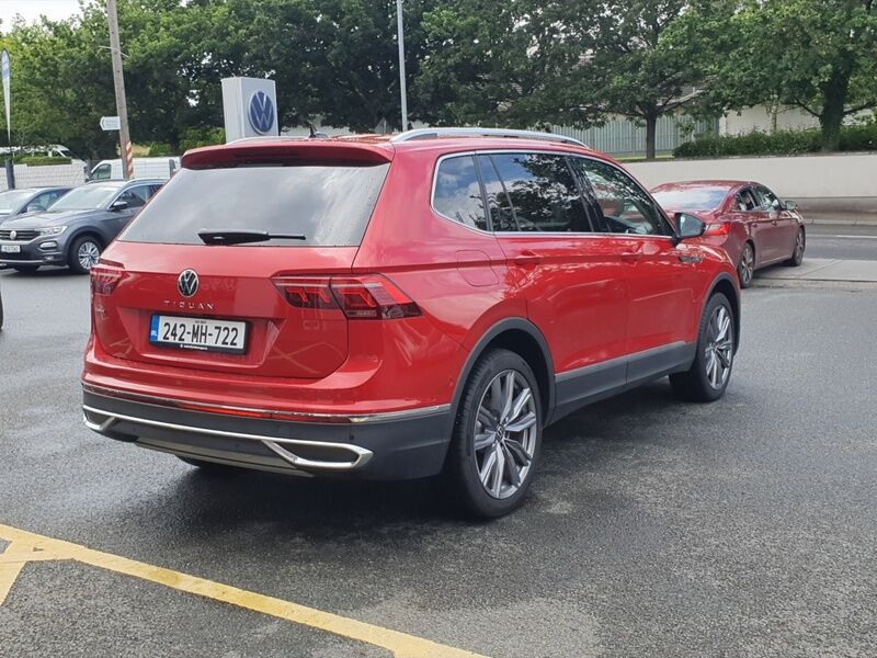 More views of Volkswagen Tiguan