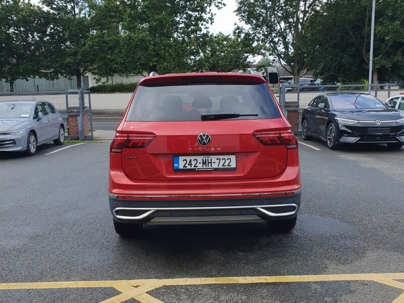 More views of Volkswagen Tiguan Allspace