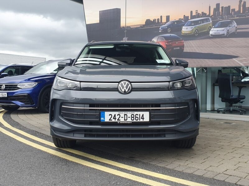 More views of Volkswagen Tiguan