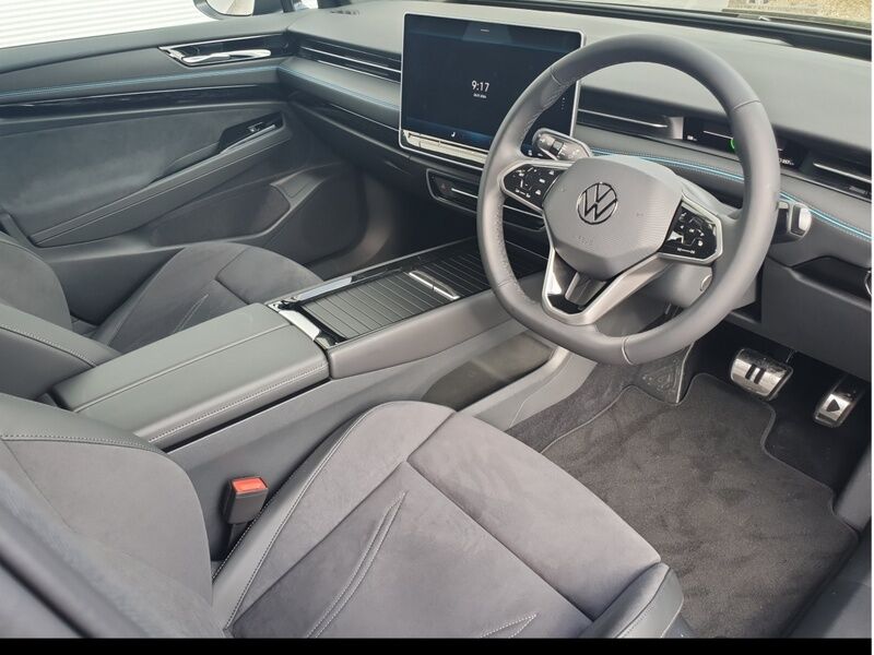 More views of Volkswagen ID.7