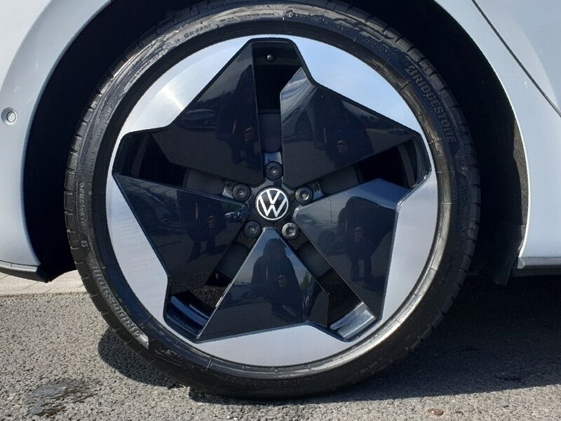 More views of Volkswagen ID.3