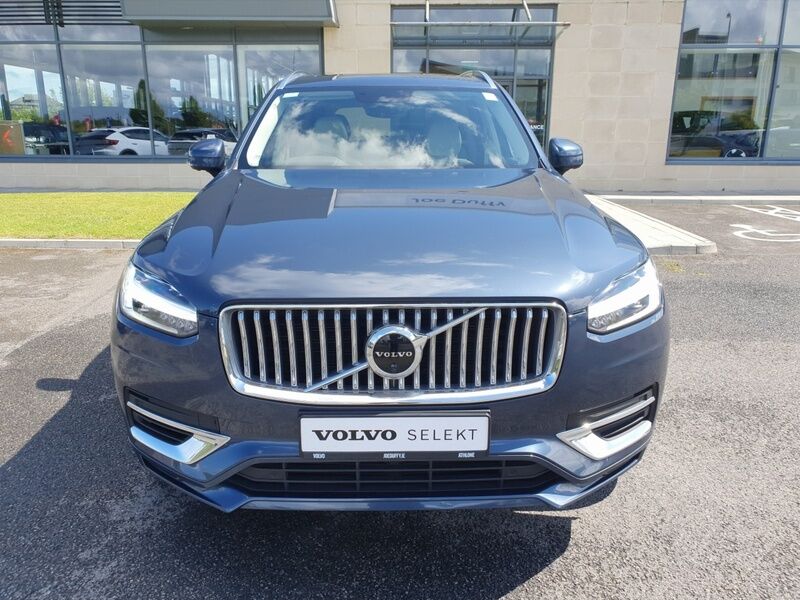 More views of Volvo XC90