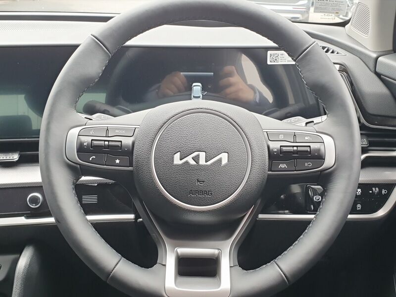 More views of Kia Sportage