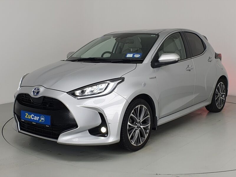 More views of Toyota Yaris